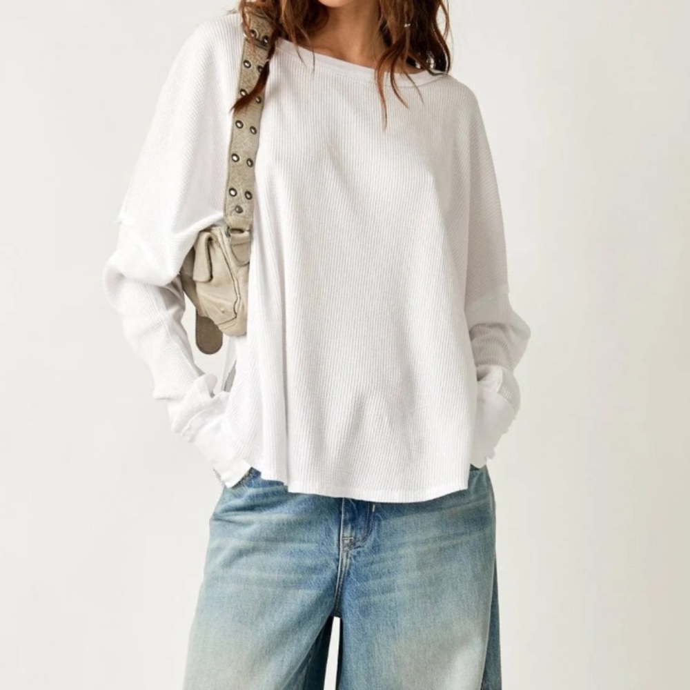 Free People White Long Sleeve Top; size XS, new